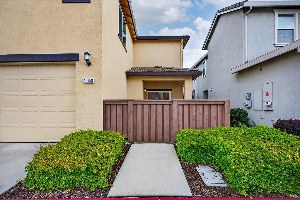 10853 Portico Circle Rancho Cordova, CA 95670 - Photo 41 of 46