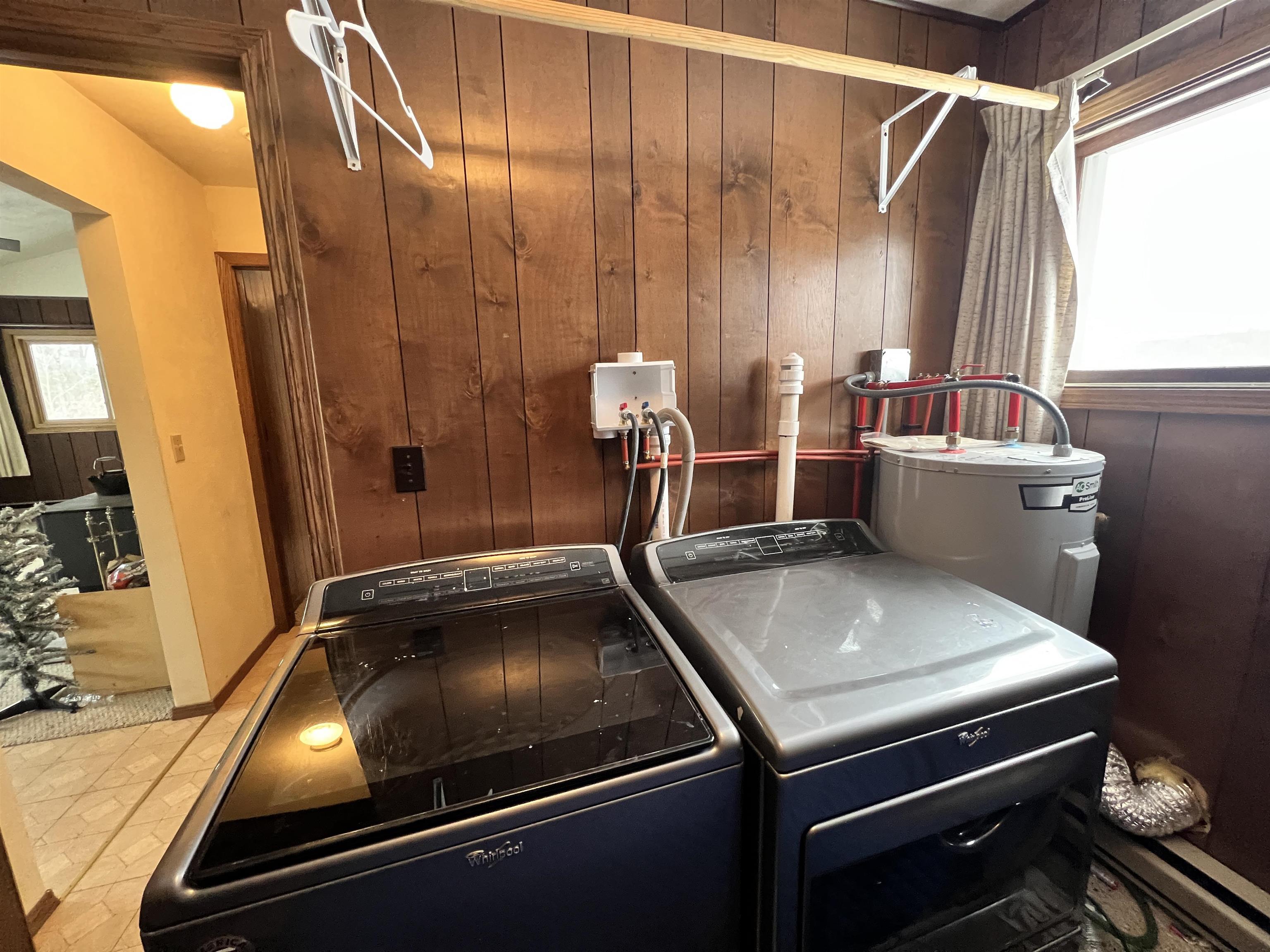 W8040 Quarry Road Crivitz, WI 54114 - Photo 16 of 32