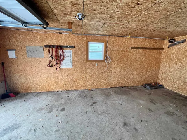 $269,900 | W8040 Quarry Road, Crivitz, WI 54114