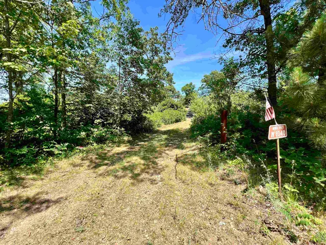 $269,900 | W8040 Quarry Road, Crivitz, WI 54114