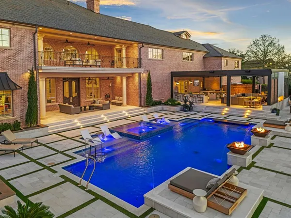 $7,900,000 | 702 South White Chapel Boulevard, Southlake, TX 76092