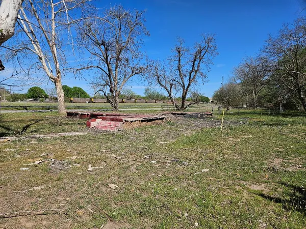 $60,000 | 201 Harris Street, Smithville, TX 78957