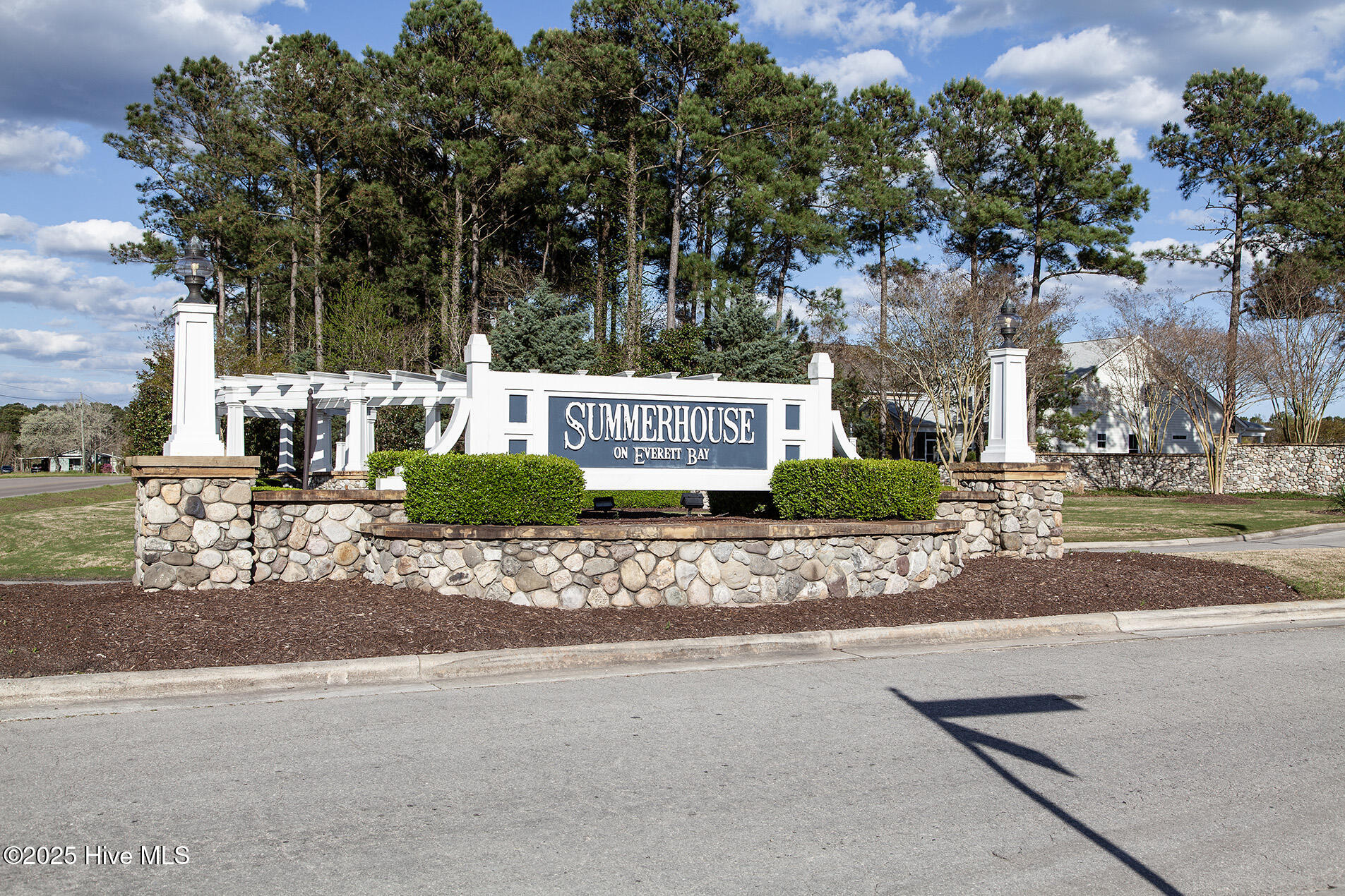 122 Whispering Pine Lane Holly Ridge, NC 28445 - Photo 64 of 67 Summerhouse entry 3