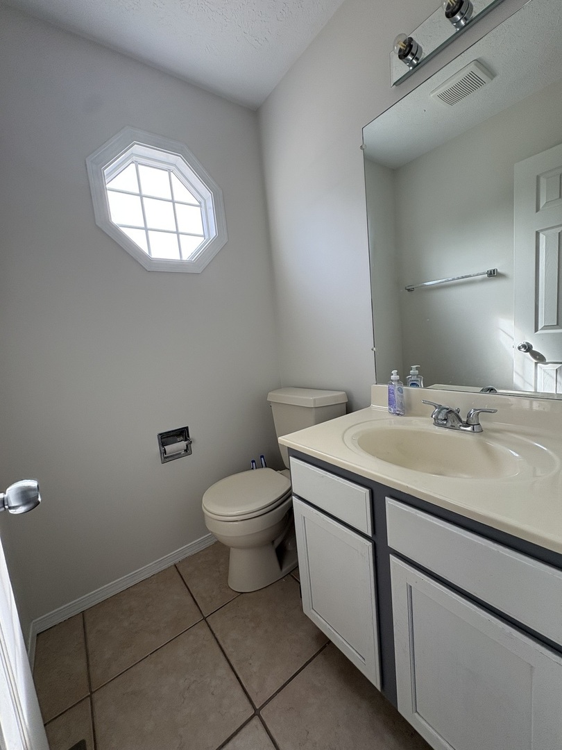 707 North Golfcrest Road, Unit 3 Normal, IL 61761 - Photo 8 of 24 Gallery Image 8