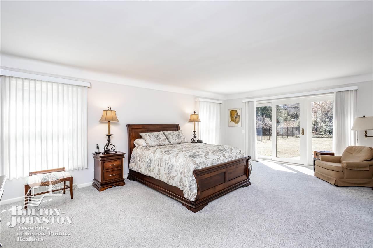 53 Stonehurst Road Grosse Pointe Shores, MI 48236 - Photo 27 of 71