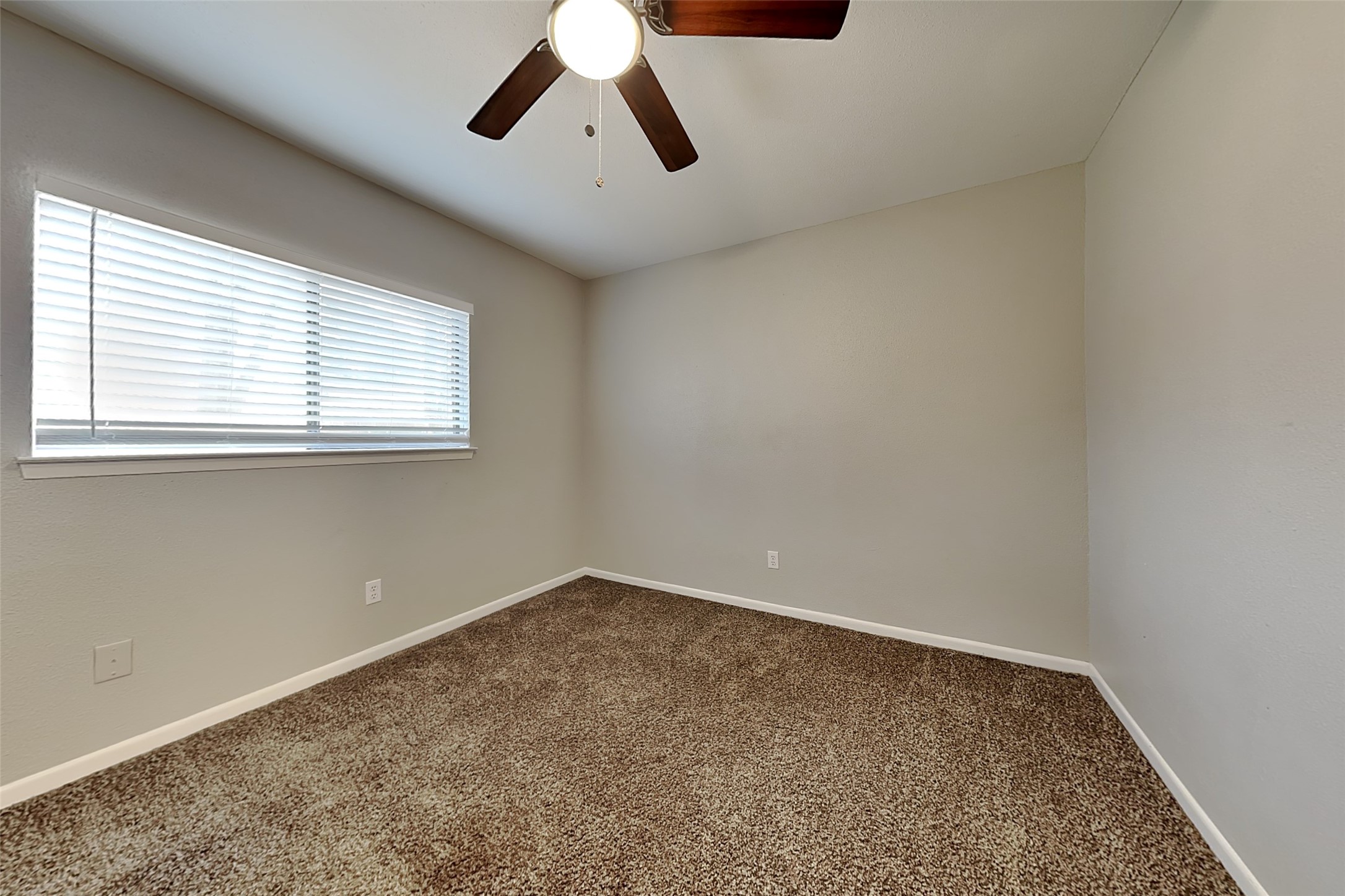 2730 Longleaf Pines Lane Houston, TX 77339 - Photo 12 of 14