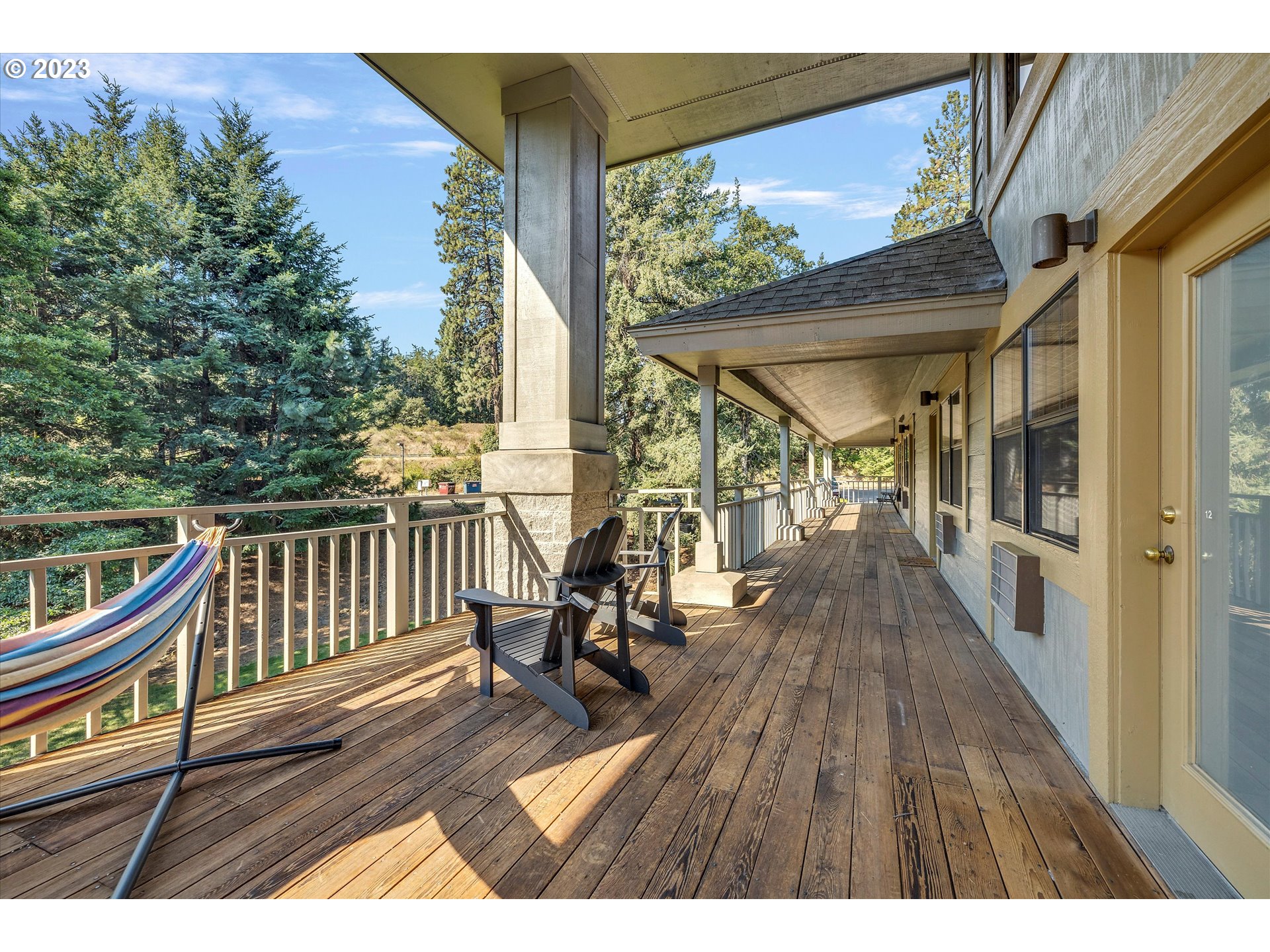 105 Country Club Road, Unit 12 Hood River, OR 97031 - Photo 20 of 29 Gallery Image 20