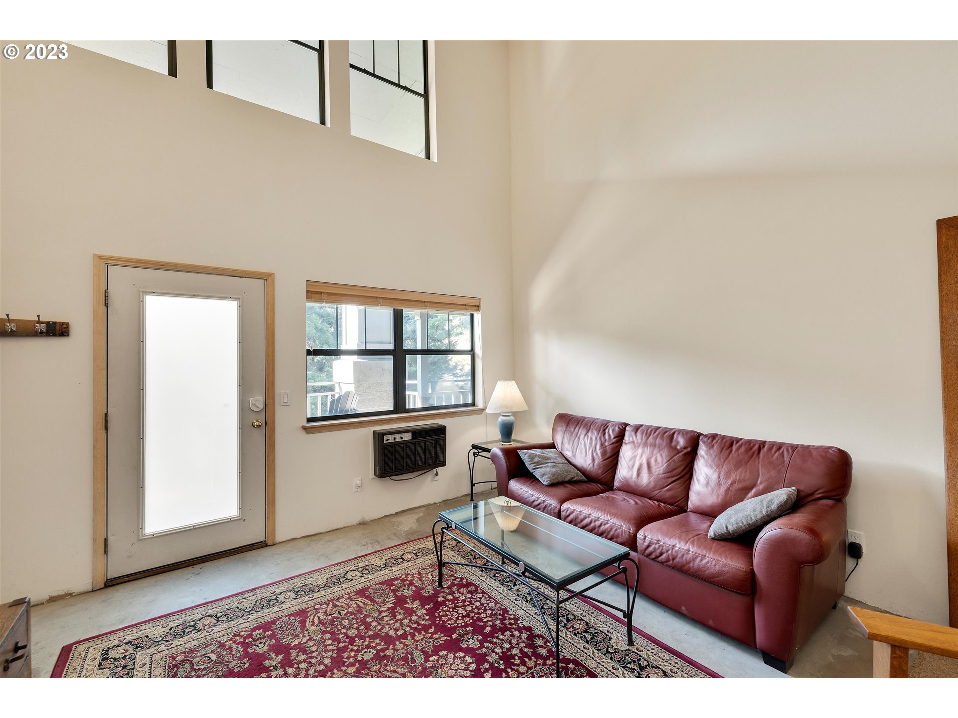 105 Country Club Road, Unit 12 Hood River, OR 97031 - Photo 6 of 29 Gallery Image 6