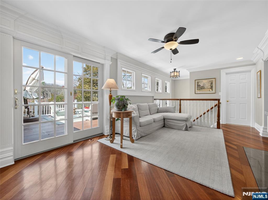 240 Greenridge Road Franklin Lakes, NJ 07417 - Photo 11 of 48