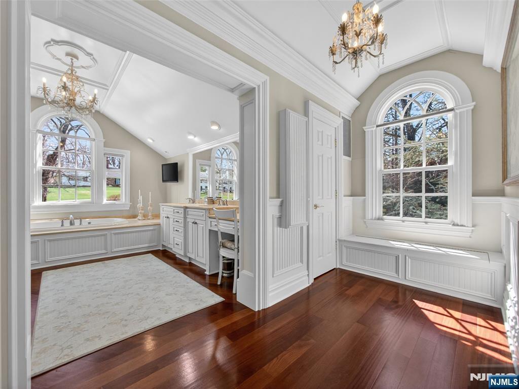 240 Greenridge Road Franklin Lakes, NJ 07417 - Photo 26 of 48