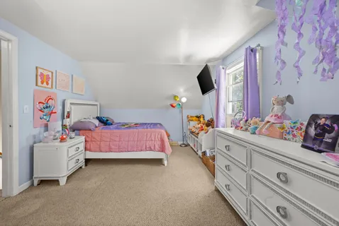 $1,095,000 | 9 Bayview Avenue, Oak Bluffs, MA 02557