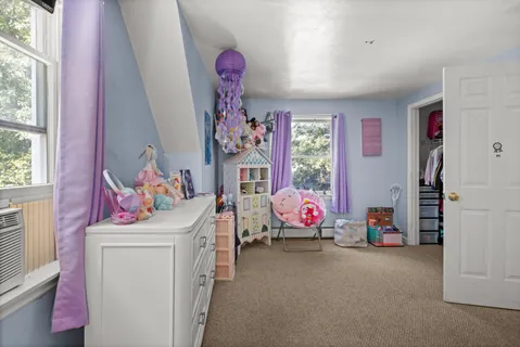 $1,095,000 | 9 Bayview Avenue, Oak Bluffs, MA 02557