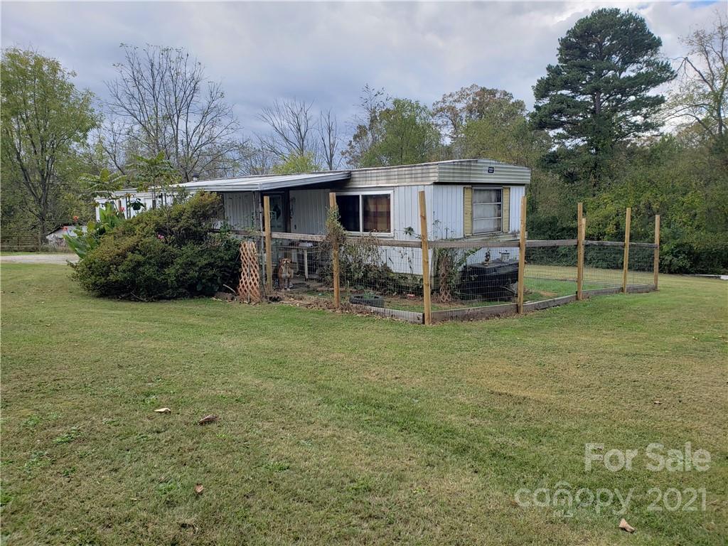 223 Brickyard Road Asheville, NC 28806 - Photo 11 of 12 Gallery Image 11