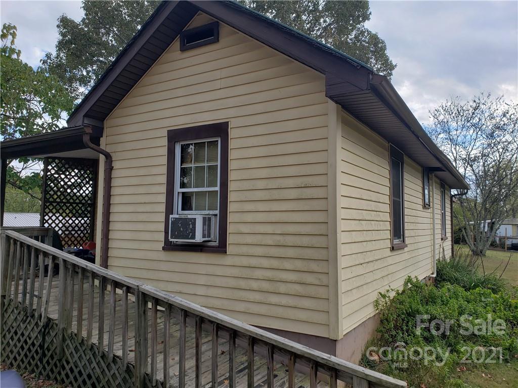 223 Brickyard Road Asheville, NC 28806 - Photo 8 of 12 Gallery Image 8