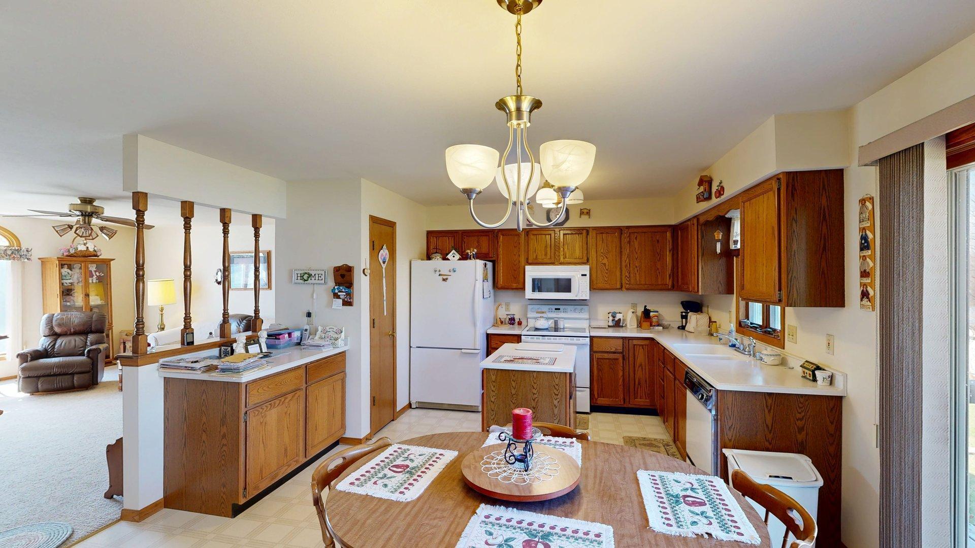 1321 Jamesway Fort Atkinson, WI 53538 - Photo 13 of 47 1321-Jamesway-04092026_121801