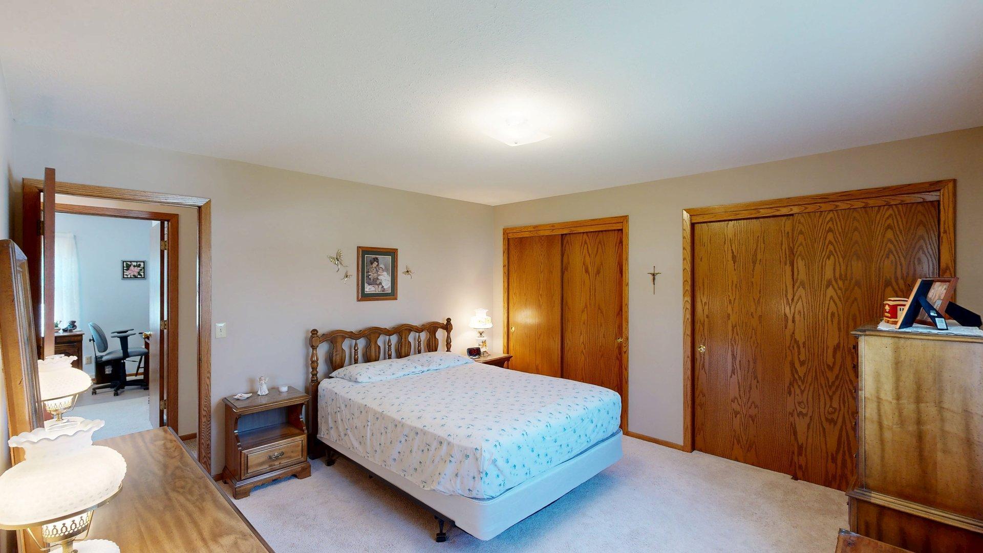 1321 Jamesway Fort Atkinson, WI 53538 - Photo 19 of 47 1321-Jamesway-04092026_122002
