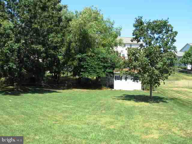 413 Rabuck Drive Harrisburg, PA 17112 - Photo 3 of 15 Gallery Image 3