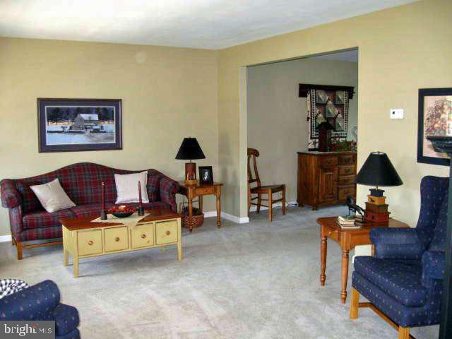 413 Rabuck Drive Harrisburg, PA 17112 - Photo 4 of 15 Gallery Image 4