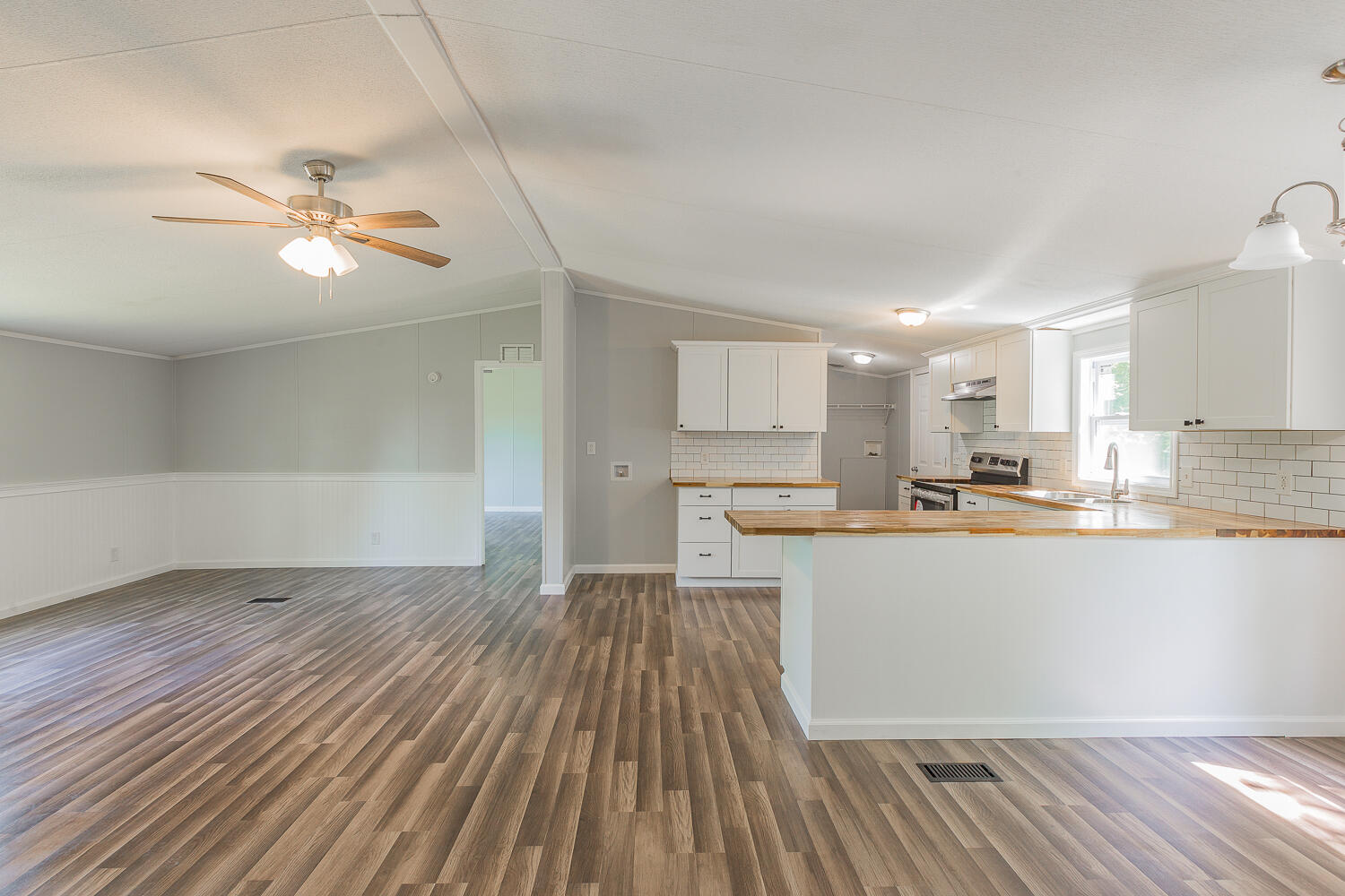 324 Twin Lakes Road Chatsworth, GA 30705 - Photo 5 of 25 324 Twin Lakes HD -11