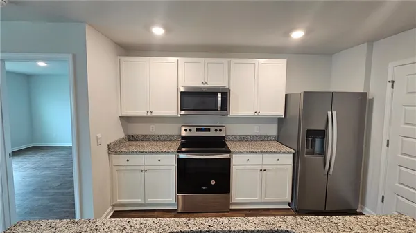 $2,400 | 511 Autumns Wood Circle West, Brunswick, GA 31525