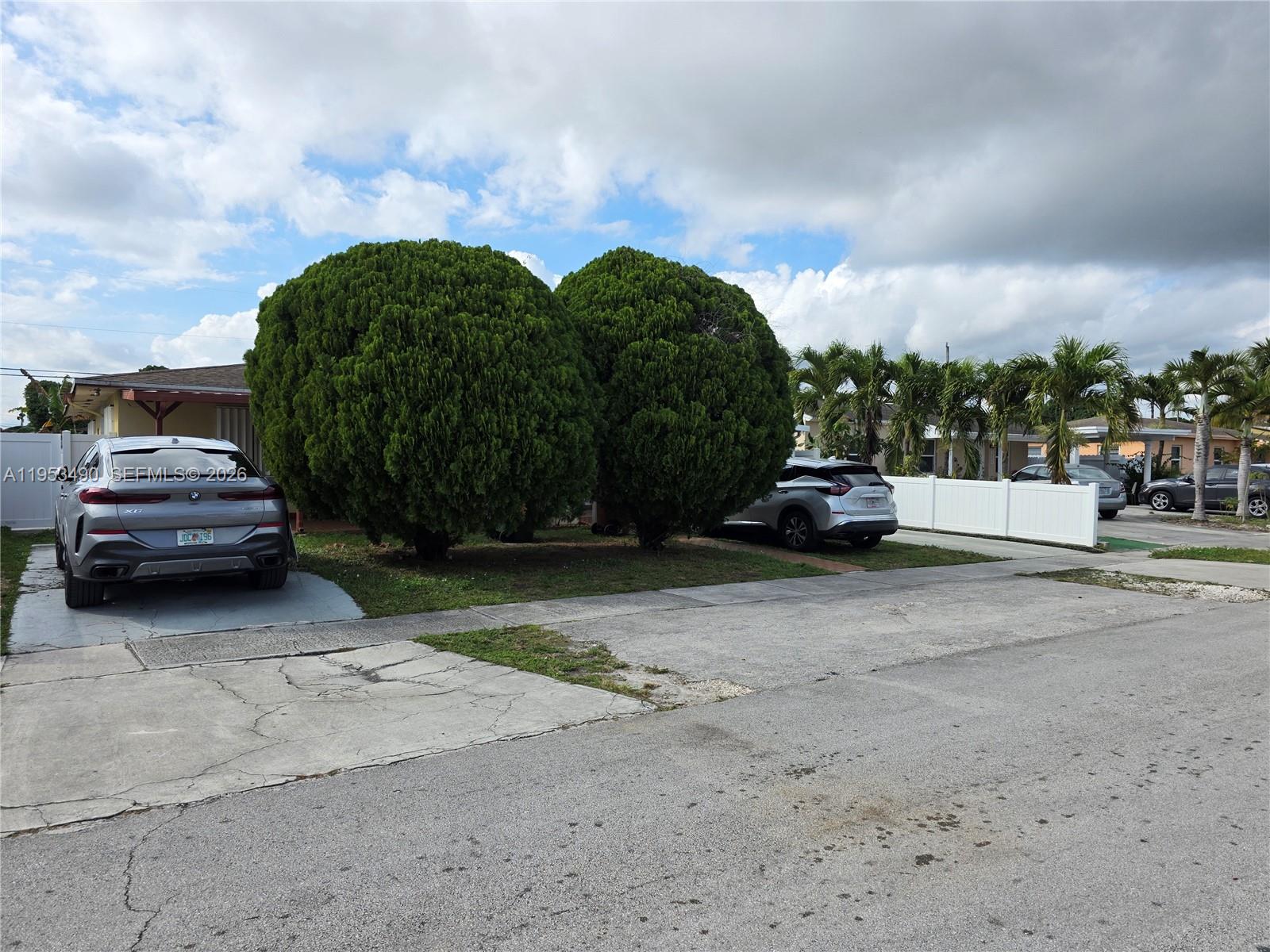 3860 East 9th Lane, Unit 3860 Hialeah, FL 33013 - Photo 27 of 28