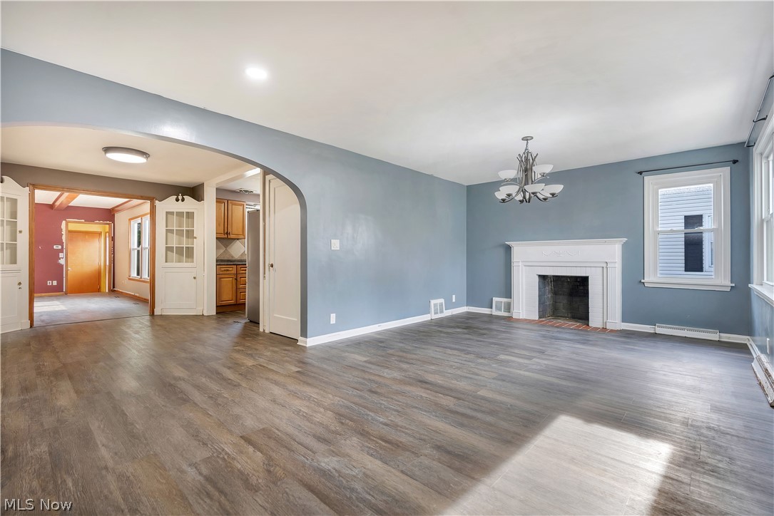 263 Everhard Road Southwest North Canton, OH 44709 - Photo 9 of 43