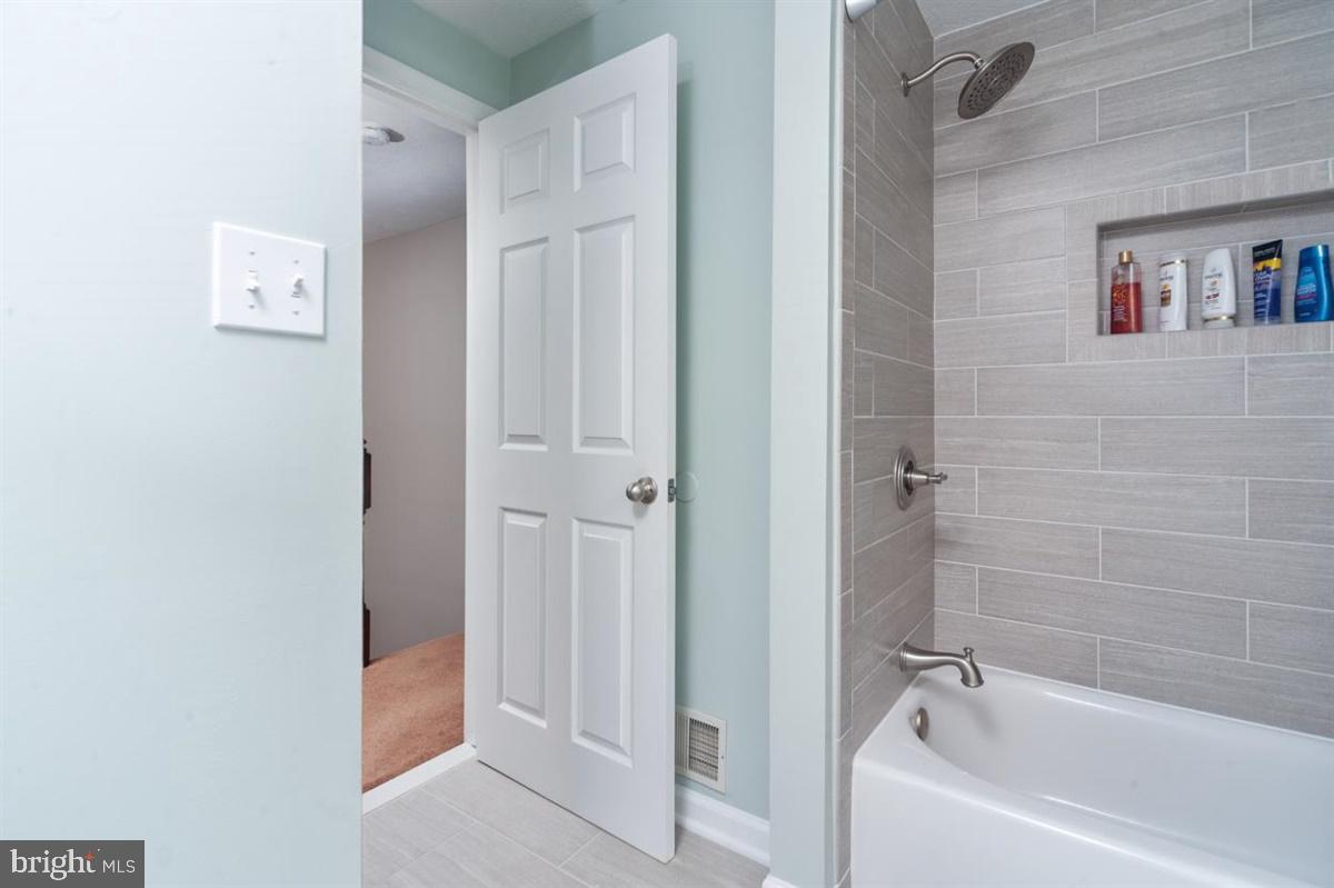 2479 Warm Spring Way Odenton, MD 21113 - Photo 21 of 34 Luxurious master bathroom