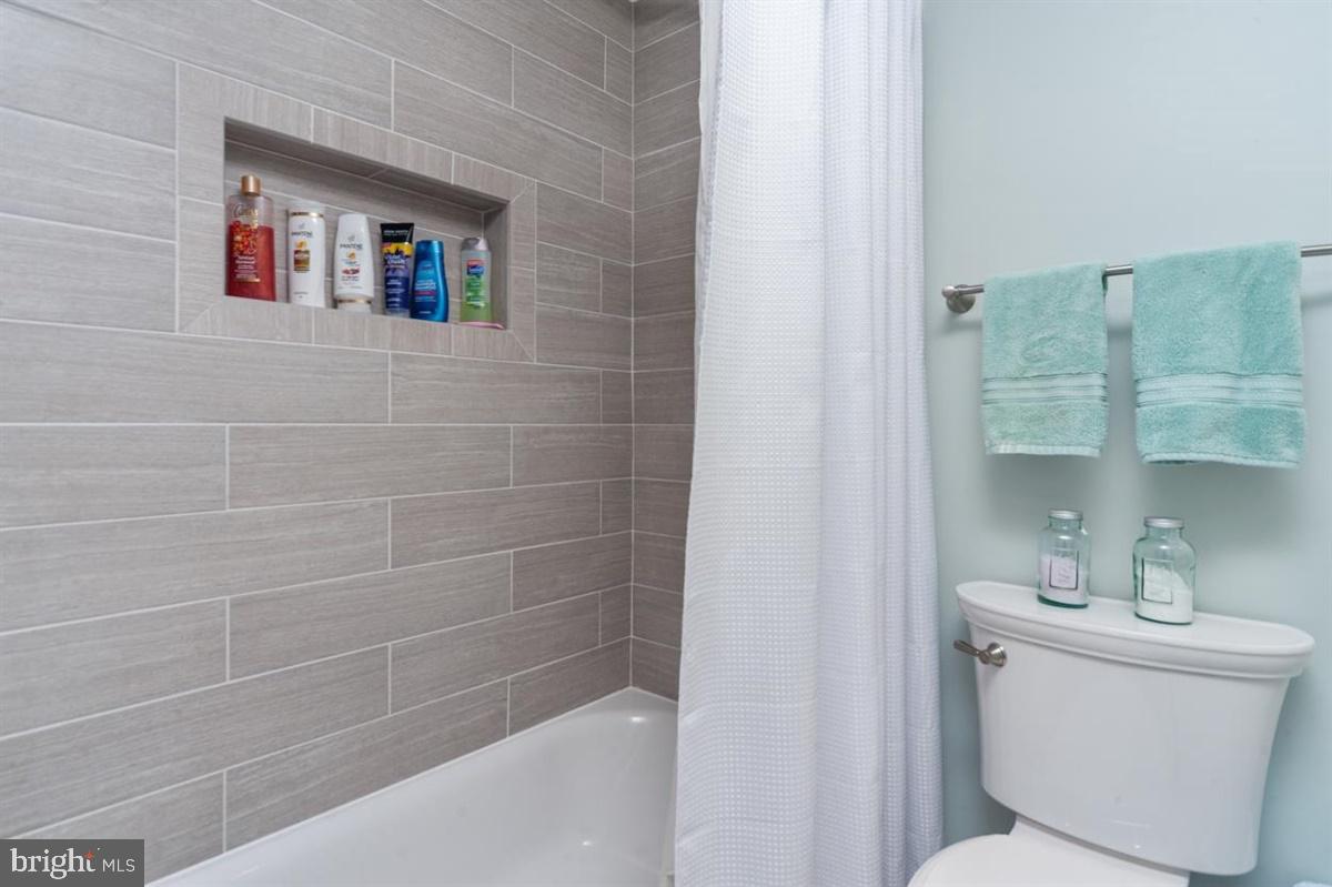 2479 Warm Spring Way Odenton, MD 21113 - Photo 22 of 34 Luxurious master bathroom