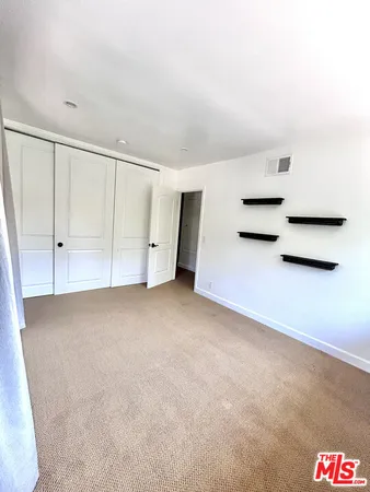 $14,500 | 503 North Greencraig Road, Los Angeles, CA 90049