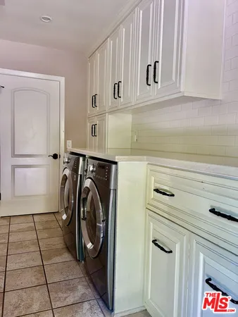 $14,500 | 503 North Greencraig Road, Los Angeles, CA 90049