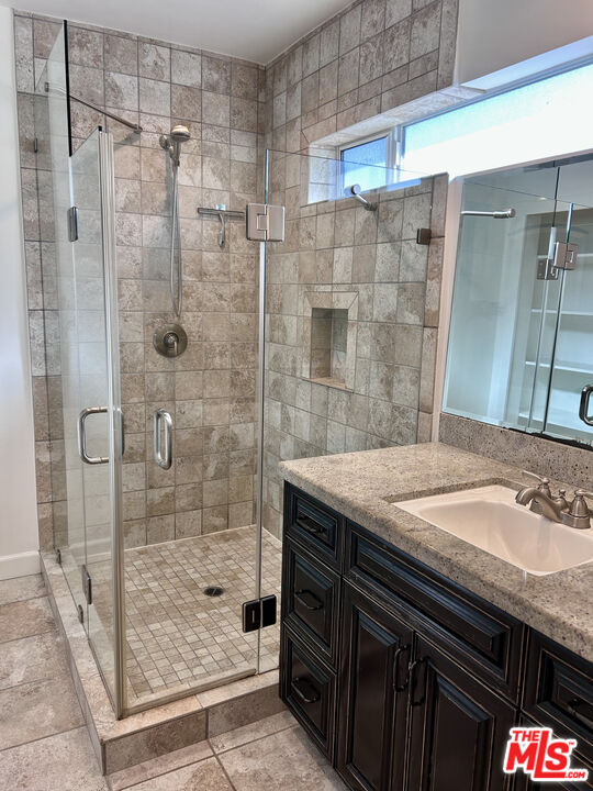 503 North Greencraig Road Los Angeles, CA 90049 - Photo 28 of 54