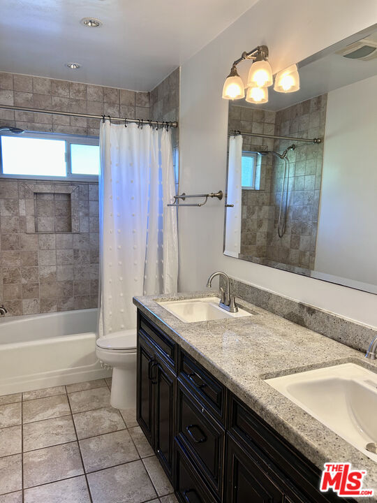 503 North Greencraig Road Los Angeles, CA 90049 - Photo 30 of 54