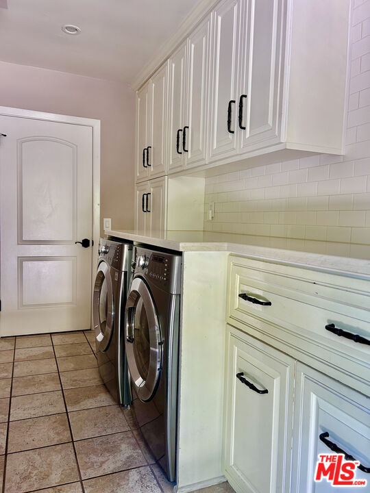 503 North Greencraig Road Los Angeles, CA 90049 - Photo 32 of 54