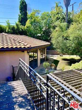 $14,500 | 503 North Greencraig Road, Los Angeles, CA 90049