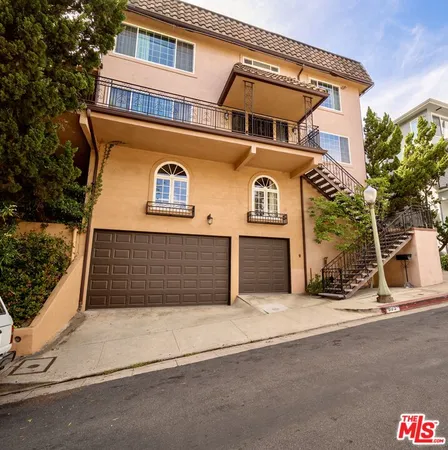 $14,500 | 503 North Greencraig Road, Los Angeles, CA 90049