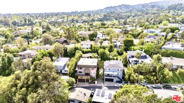 $14,500 | 503 North Greencraig Road, Los Angeles, CA 90049