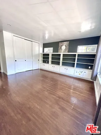 $14,500 | 503 North Greencraig Road, Los Angeles, CA 90049
