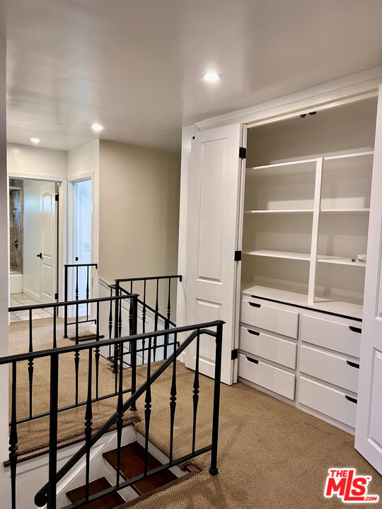 503 North Greencraig Road Los Angeles, CA 90049 - Photo 52 of 54