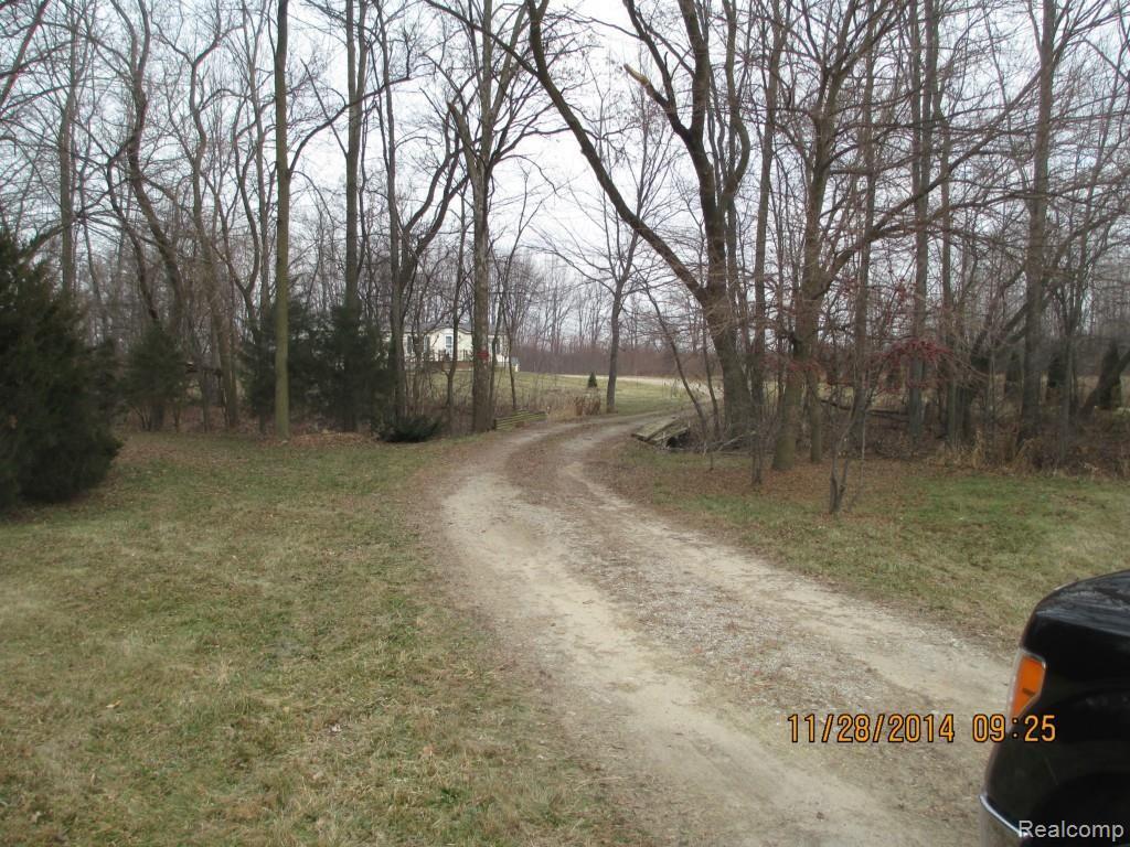10771 East Burt Road Birch Run, MI 48415 - Photo 3 of 15 2014-11-28 001.jpg