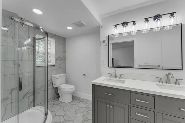 $420,000 | 407 East Kerr Street, Burnet, TX 78611