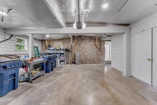 $420,000 | 407 East Kerr Street, Burnet, TX 78611