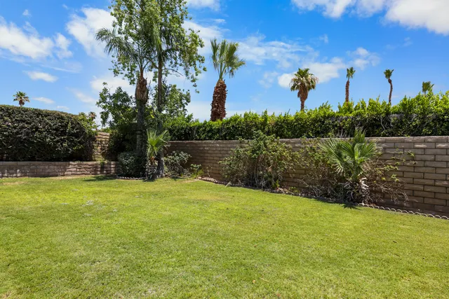 $1,050,000 | 2450 Quincy Way, Palm Springs, CA 92262