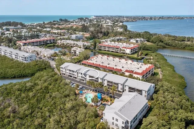 $515,000 | 3601 East Bay Drive, Unit 206, Holmes Beach, FL 34217