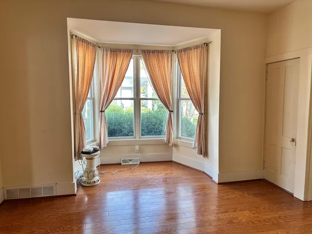 $425,000 | 307 North Ferry Street, Ludington, MI 49431