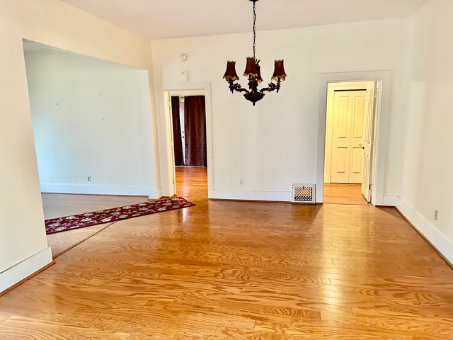 $425,000 | 307 North Ferry Street, Ludington, MI 49431