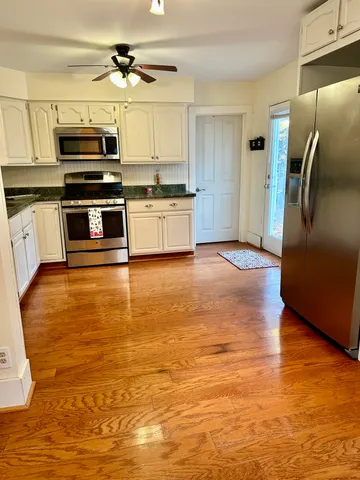 $425,000 | 307 North Ferry Street, Ludington, MI 49431