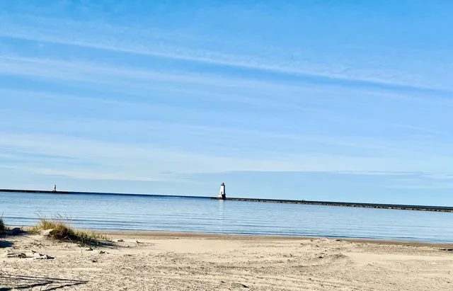 $425,000 | 307 North Ferry Street, Ludington, MI 49431