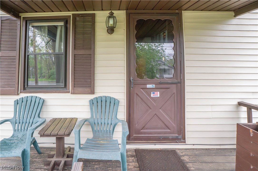 2909 Sanitarium Road Akron, OH 44312 - Photo 25 of 27 Front Porch