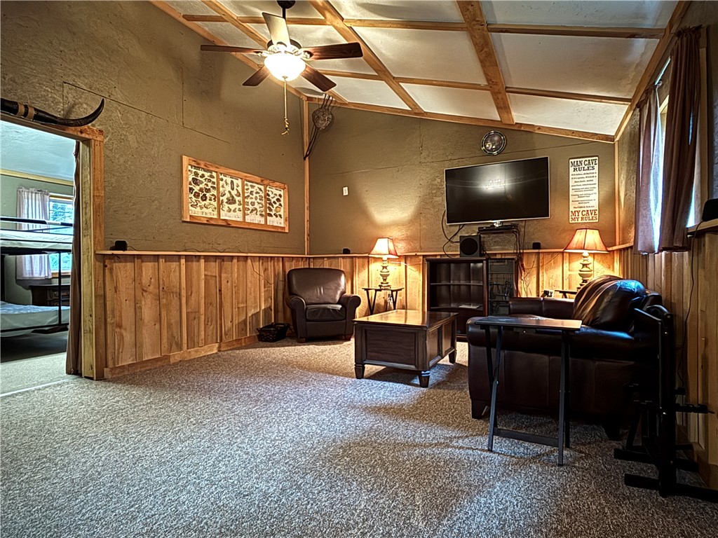 5274 Sackett Road Kane, PA 16735 - Photo 10 of 34