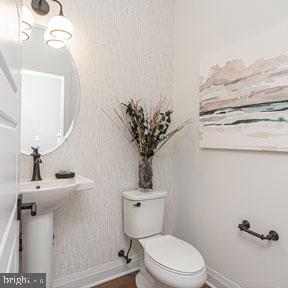 11 Spring Drive Ivyland, PA 18974 - Photo 6 of 18 main level powder room